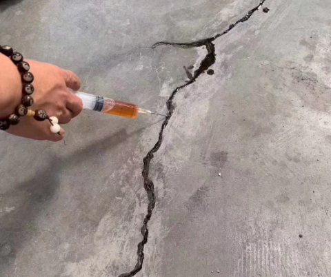 卫滨混凝土裂缝修补技术详解​