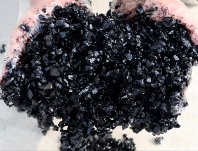 卫滨沥青冷补料（沥青砂）的优势特点与施工流程解析